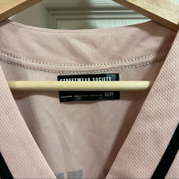 Streetwear Society New York Tee - Picture 6 of 6